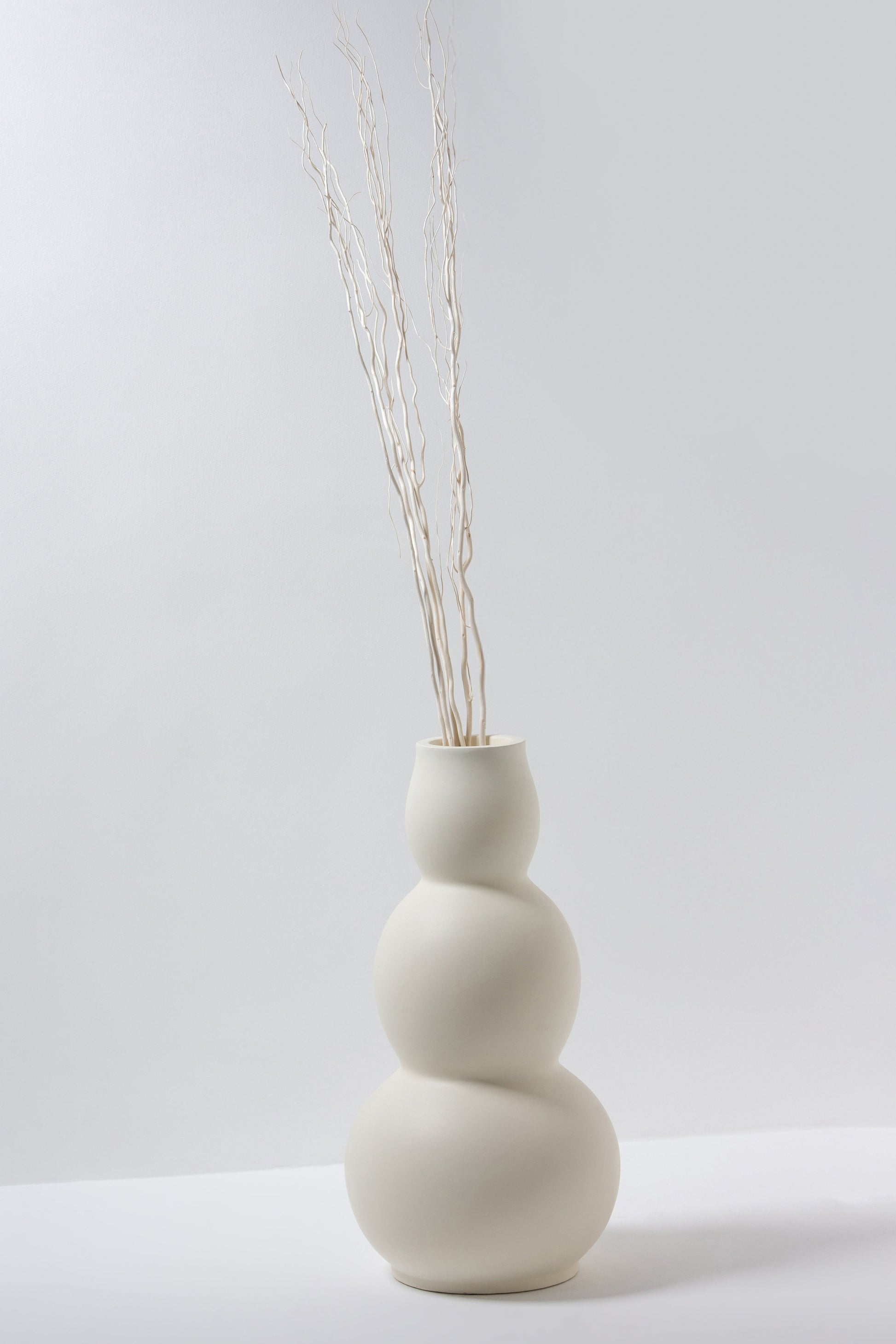 Flowing Sphere Fiber Vase